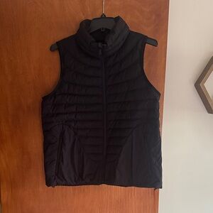 Lululemon Black Puffer Vest